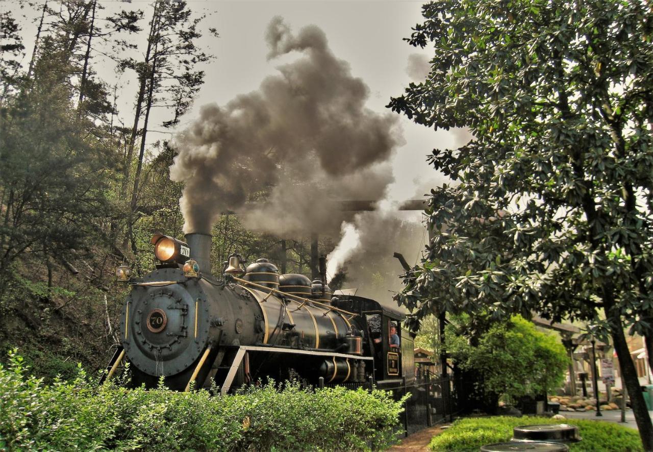 Wilderness Lodge, Hot Tub, Game Room, Pool Access, 1089 Free Tickets Each Paid Day, Dollywood And M Сивиървил Екстериор снимка