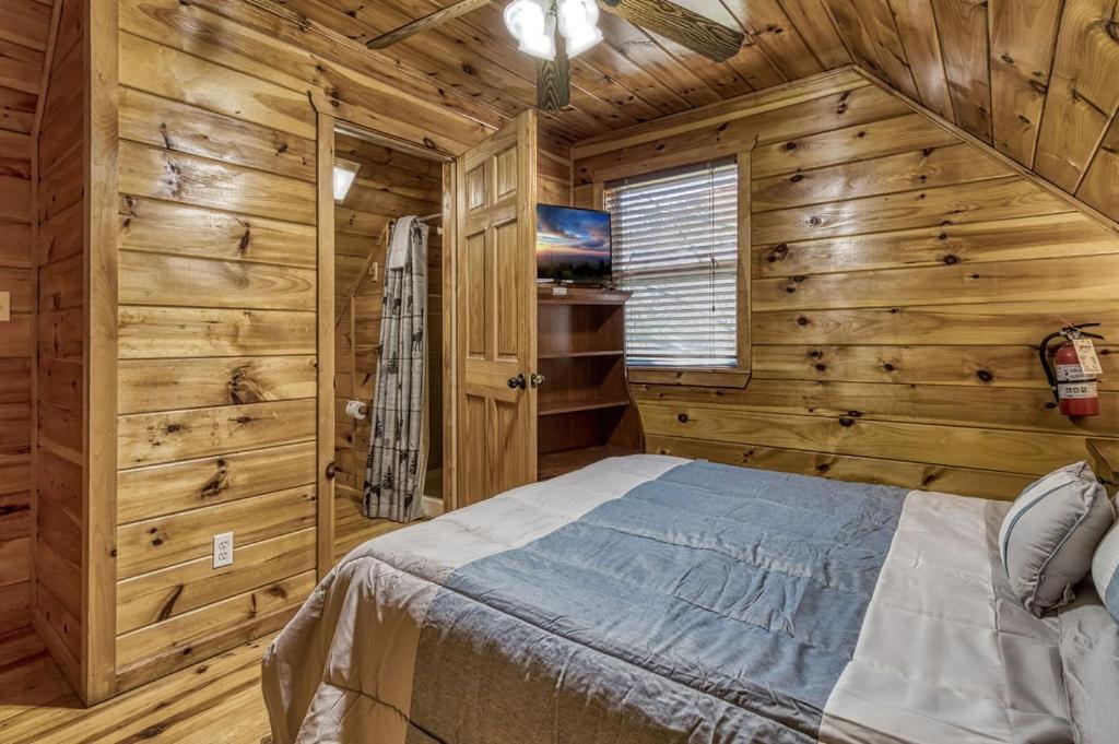 Wilderness Lodge, Hot Tub, Game Room, Pool Access, 1089 Free Tickets Each Paid Day, Dollywood And M Сивиървил Екстериор снимка