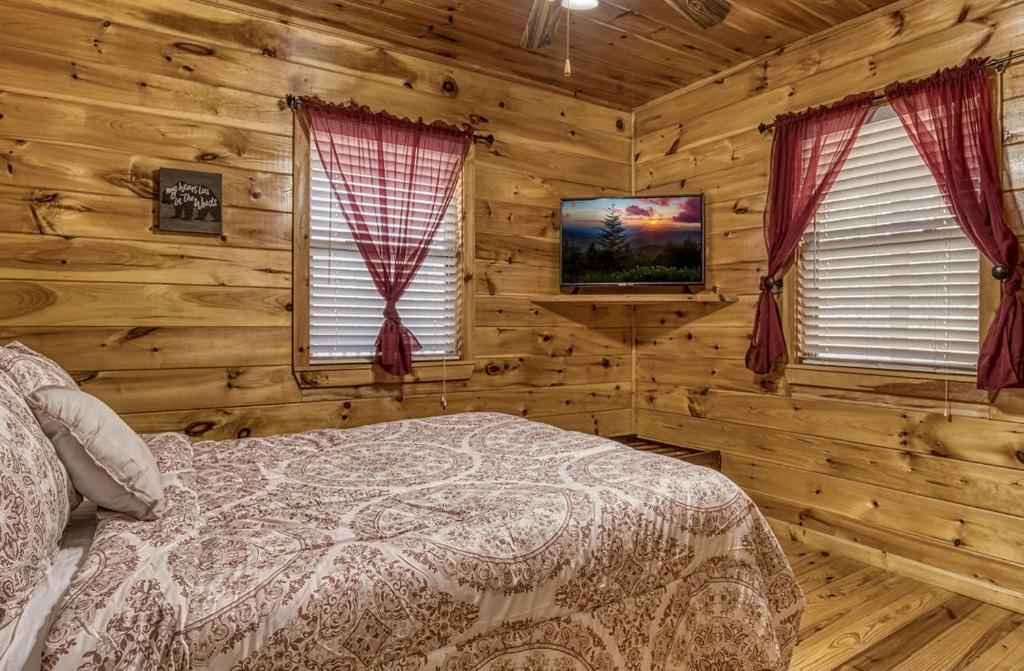Wilderness Lodge, Hot Tub, Game Room, Pool Access, 1089 Free Tickets Each Paid Day, Dollywood And M Сивиървил Екстериор снимка